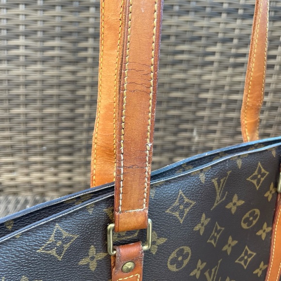 Louis Vuitton Babylone shoulder bag with zipper - Picture 6 of 13